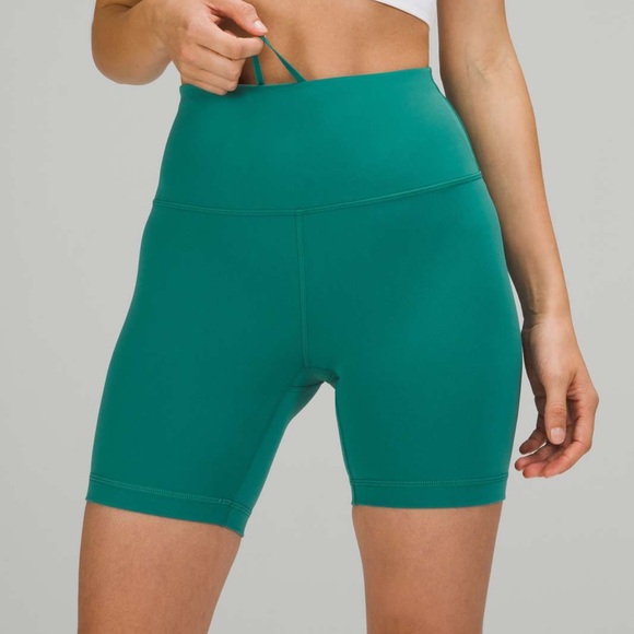 lululemon athletica Green Wunder Train High-Rise Shorts 8” size 4 - Picture 1 of 8